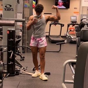 Meet your Posher, Jay